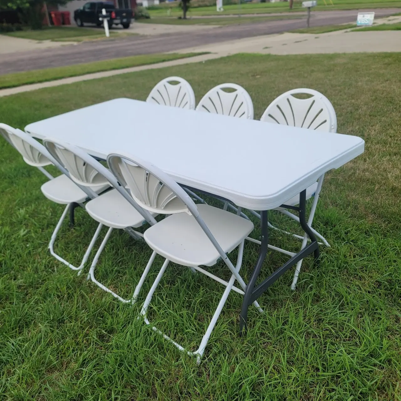 white table and chairs